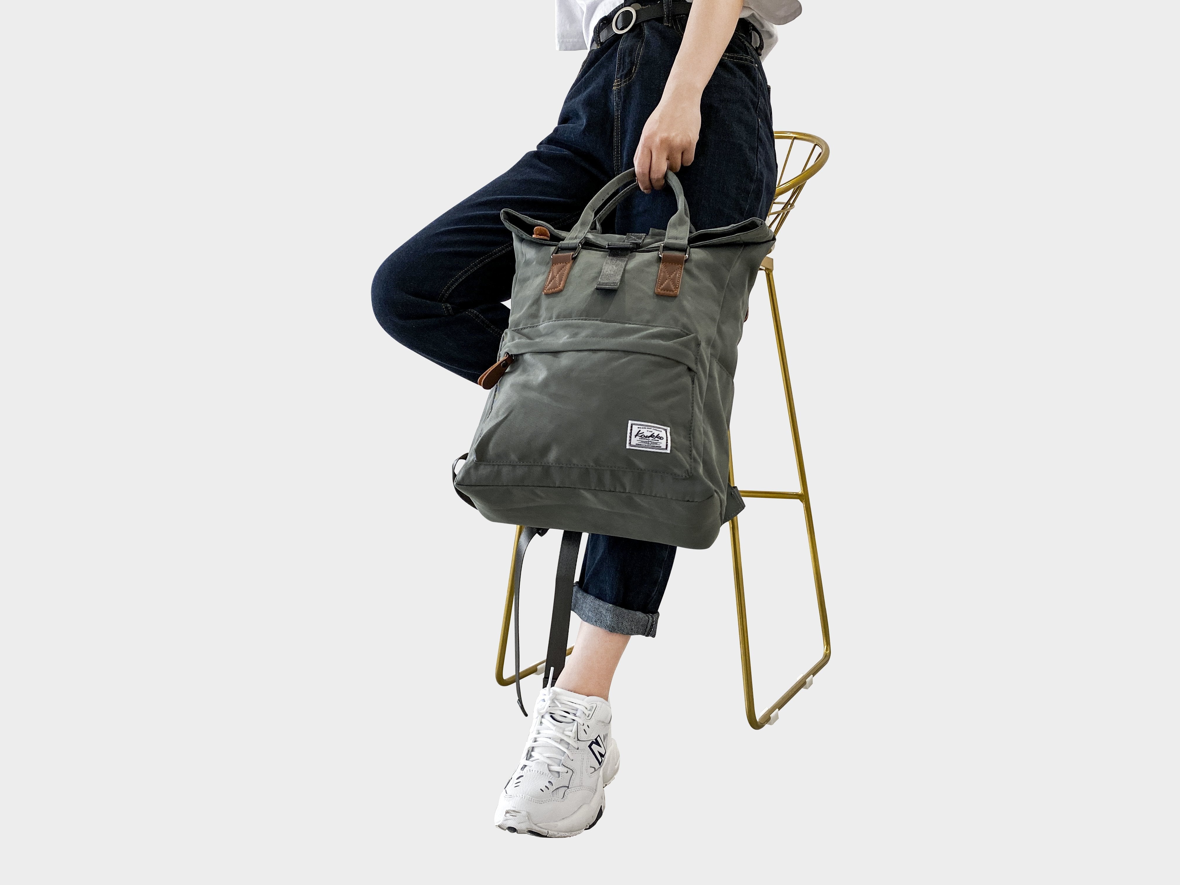 KAUKKO Backpack Everyday Essentials Daypack for Men and Women with USB Charging Port, K1047 ( Grey / 13.1L ) - kaukko