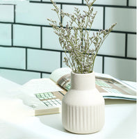 KAUKKO Solid Color Ceramic Vase Small Flower Vases for Home Decor, Modern Decor, Living Room Decor, Shelf Decor, Table, Bookshelf Decor White