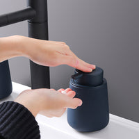 KAUKKO Soap dispenser sub-bottling hand sanitizer bottle lotion bottle press bottle bathroom kit wash set(01 blue)