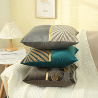 KAUKKO Fashion Light Luxury Striped Sofa Pillow Decorative Throw Pillow Covers 45 x 45, Soft Plush Faux Velvet Pillow Covers Set of 2, P04-5
