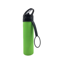 KAUKKO Collapsible Water Bottles, 18 oz Reuseable BPA Free Silicone Leak-proof Travel Water Bottle with Straw for Travel Gym Camping Hiking, Portable Sports Water Bottle with Carabiner Green